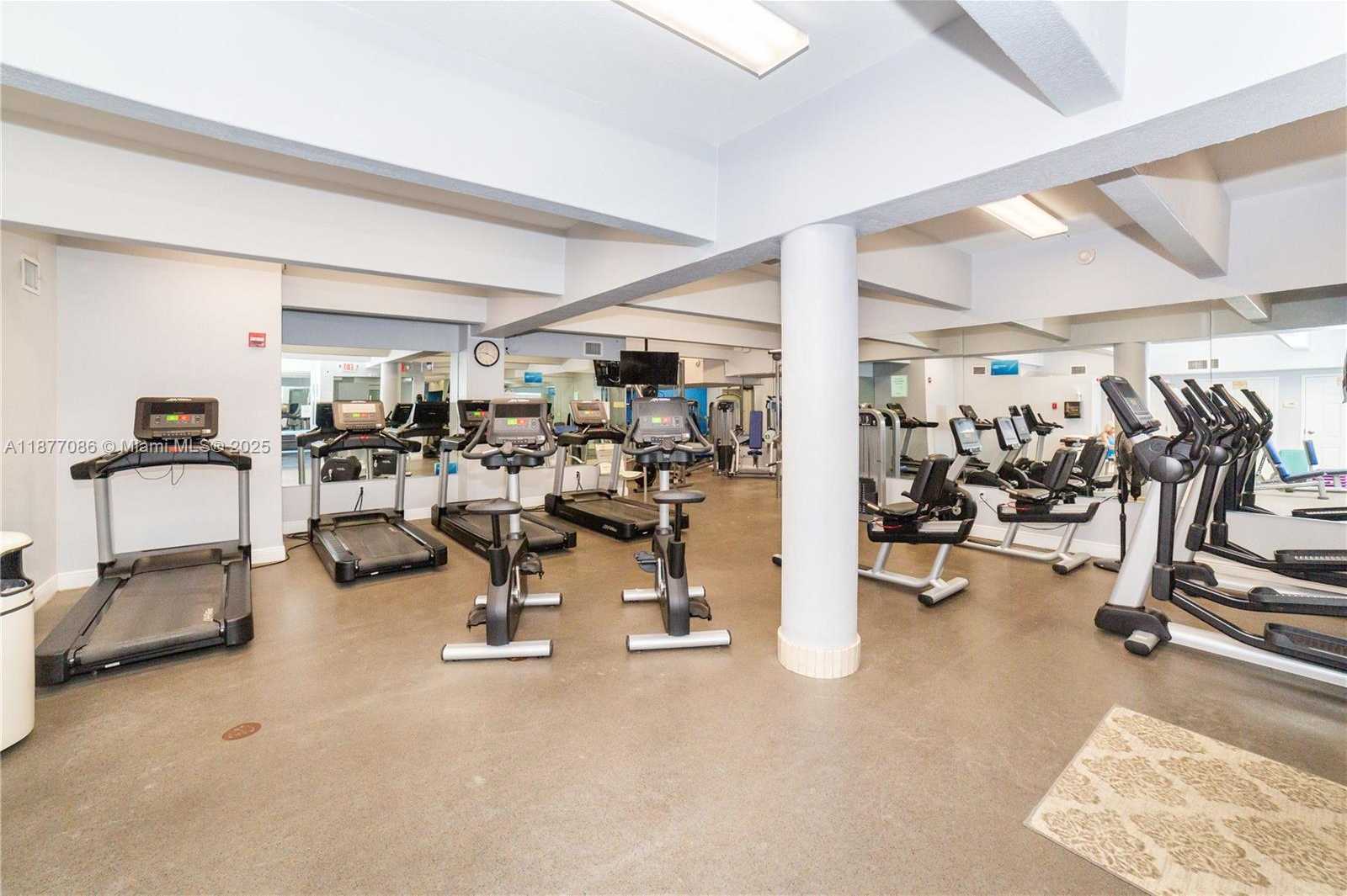 Small Image of 1904 SOUTH OCEAN DR #604, Hallandale Beach Number 31