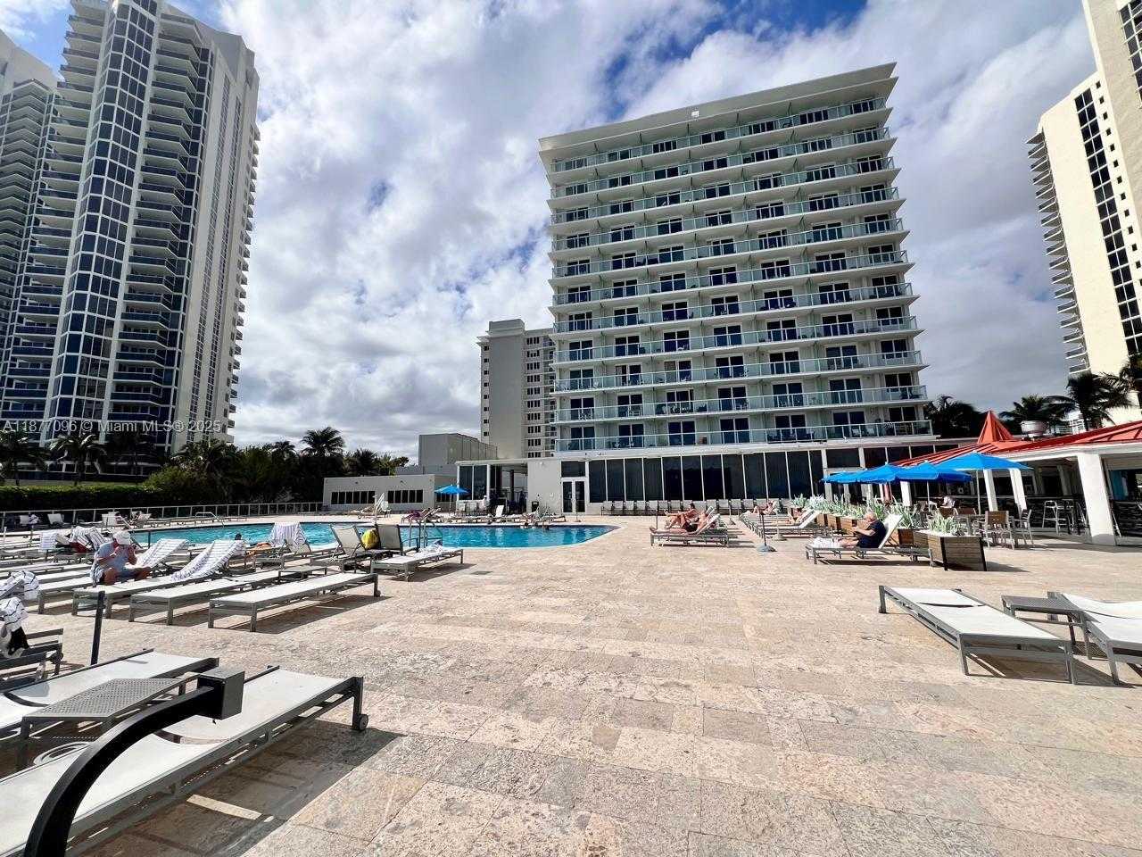 Small Image of 19201 COLLINS AVE #1036, Sunny Isles Beach Number 10