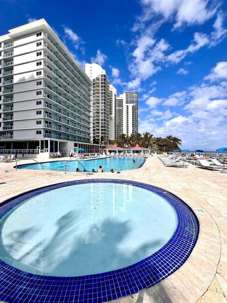 Small Image of 19201 COLLINS AVE #1036, Sunny Isles Beach Number 11