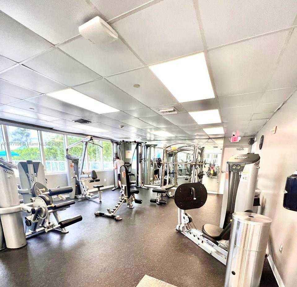 Small Image of 19201 COLLINS AVE #1036, Sunny Isles Beach Number 28