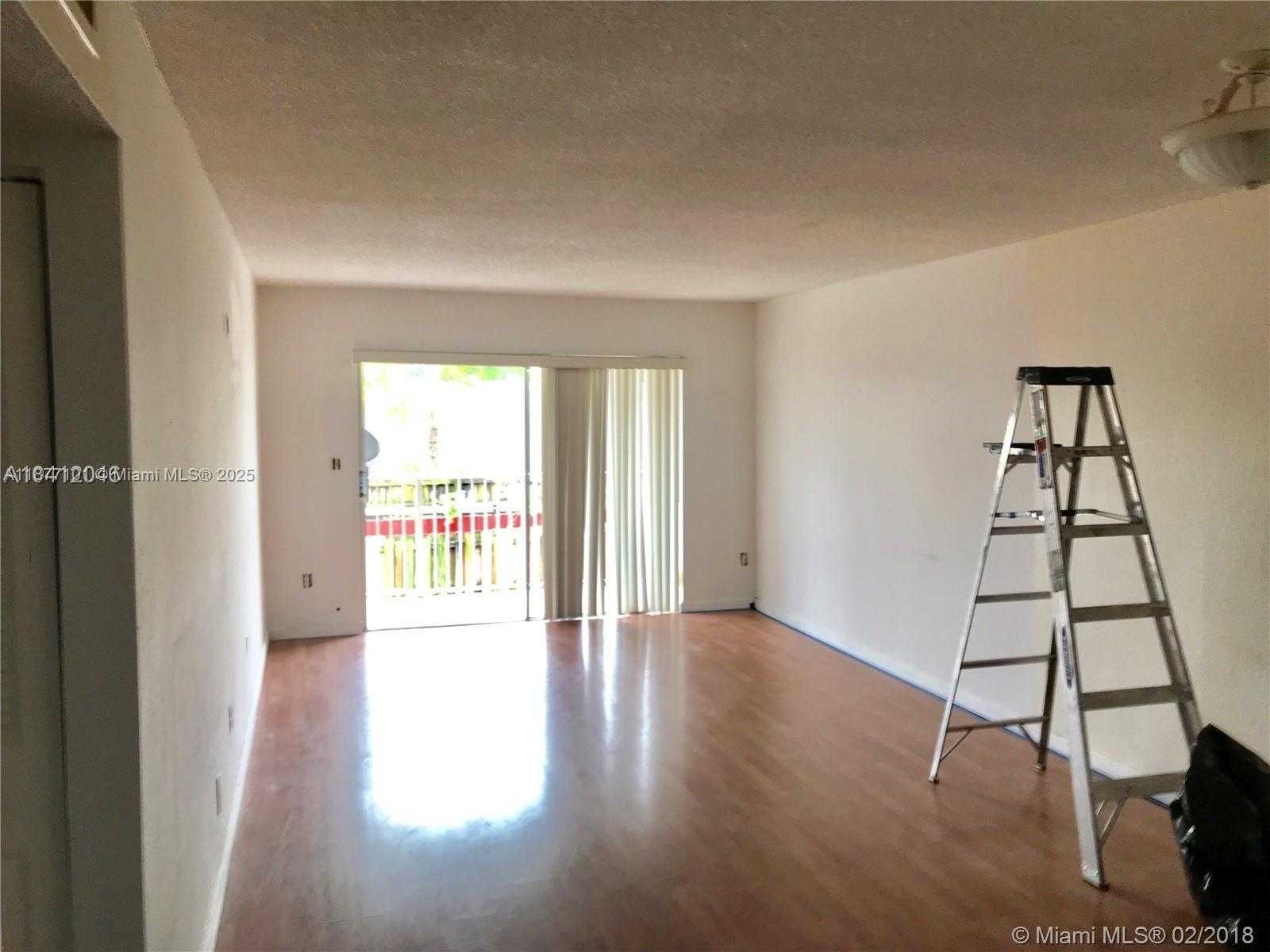 Small Image of 9974 SOUTH WEST 88TH ST #1021, Miami Number 6