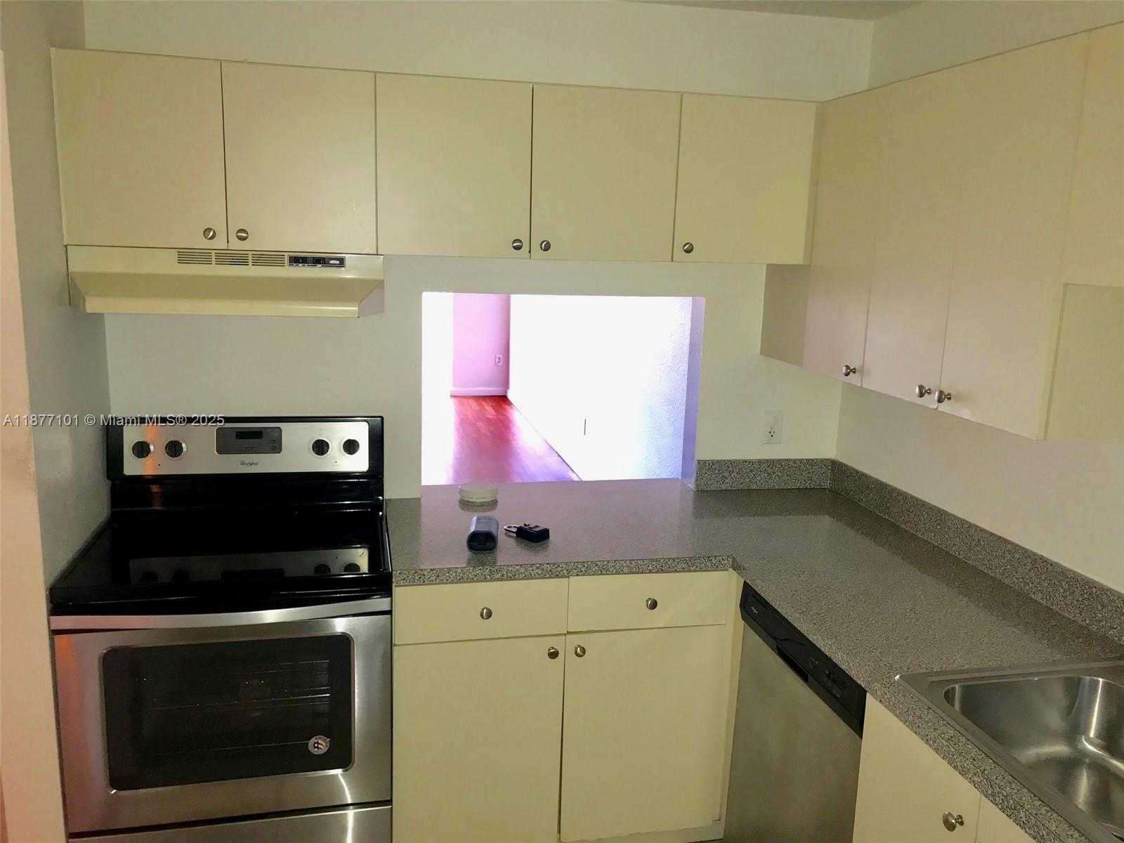 Small Image of 9974 SOUTH WEST 88TH ST #1021, Miami Number 8