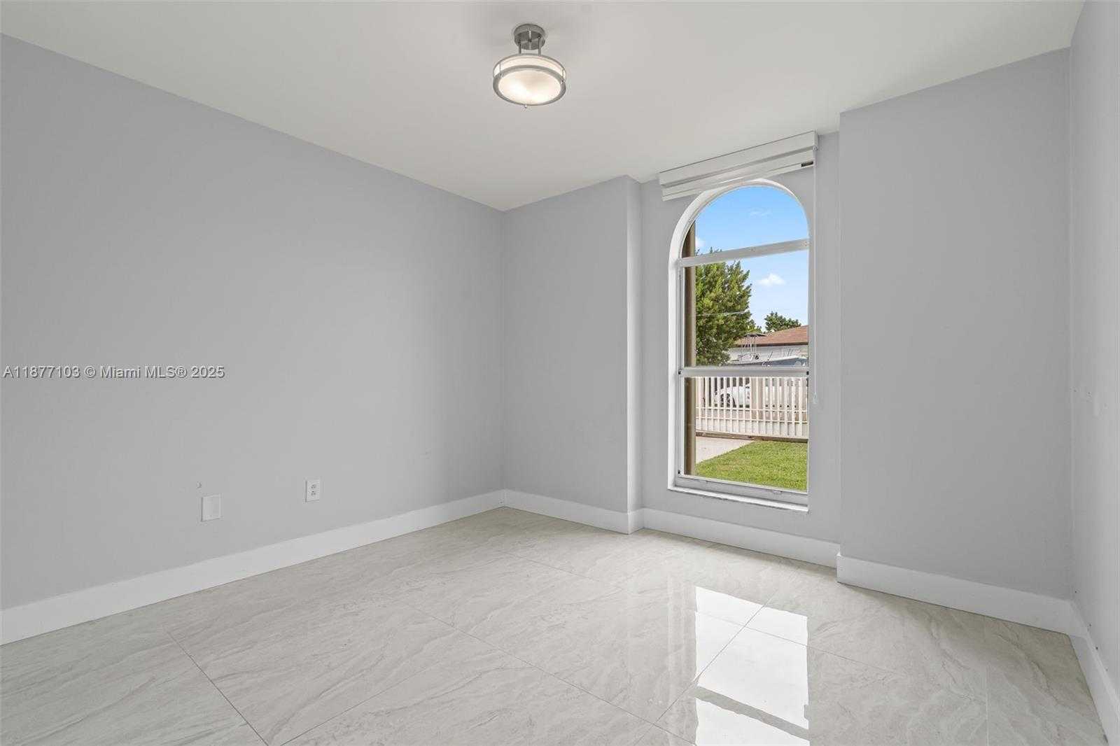 Small Image of 11380 SOUTH WEST 180TH ST #., Miami Number 21
