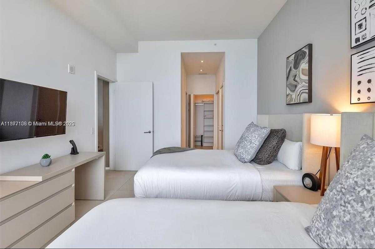 Small Image of 4111 SOUTH OCEAN DR #PH4106, Hollywood Number 19
