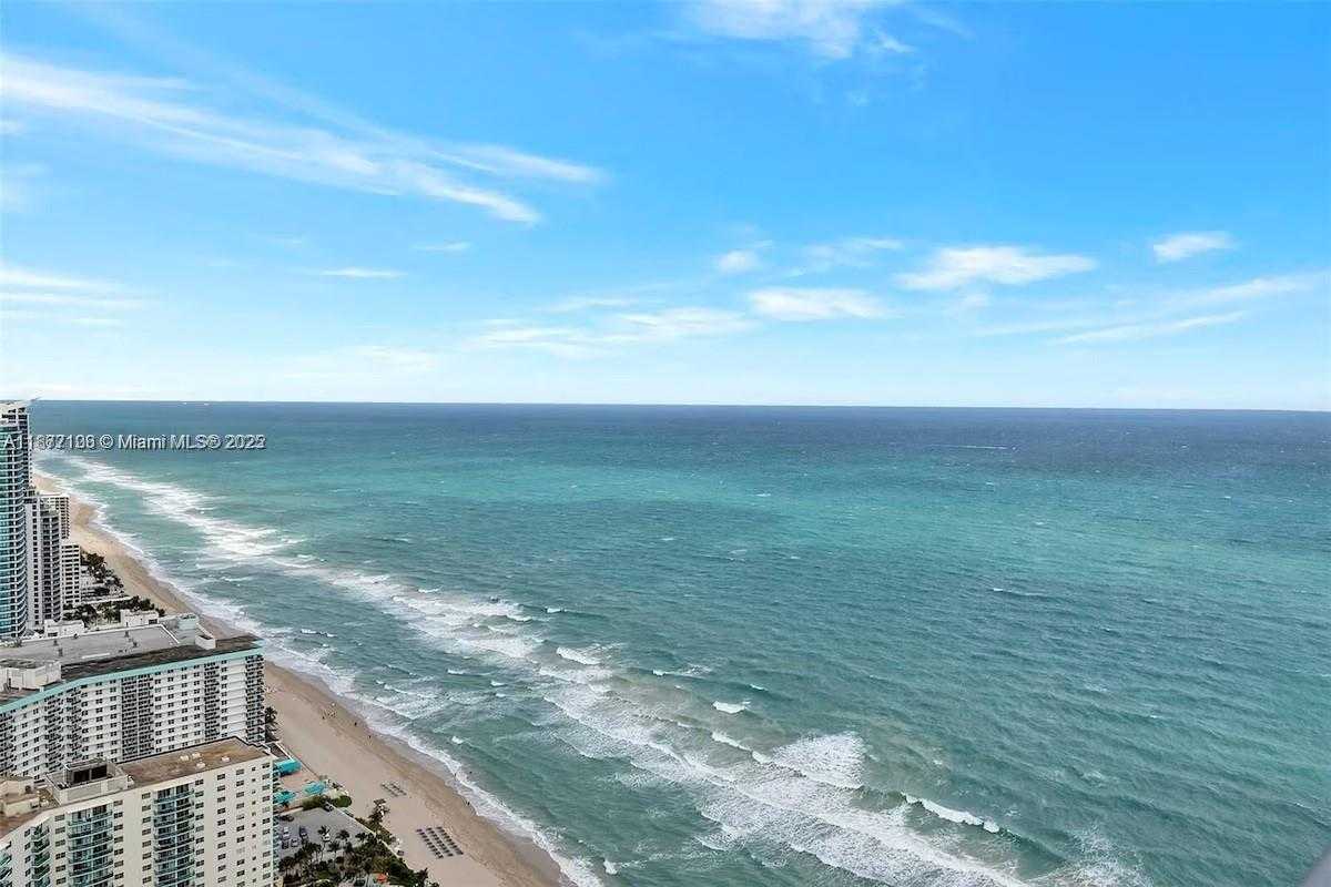 Small Image of 4111 SOUTH OCEAN DR #PH4106, Hollywood Number 2