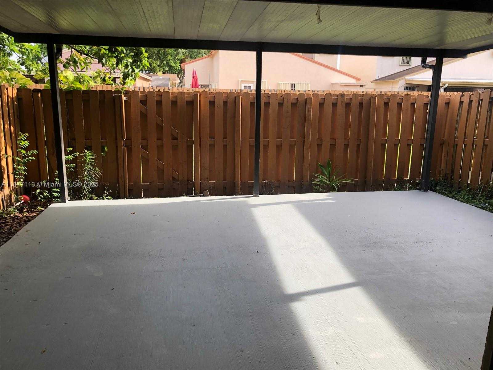 Small Image of 6735 NORTH WEST 193RD LN #6735, Hialeah Number 10