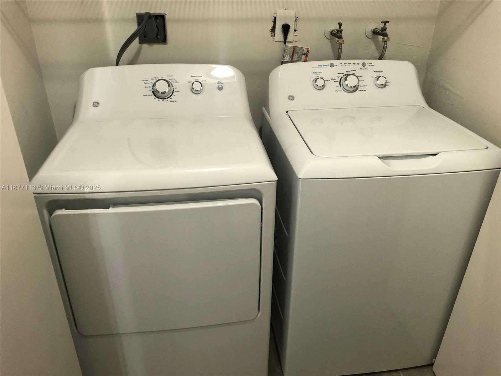 Small Image of 6735 NORTH WEST 193RD LN #6735, Hialeah Number 9