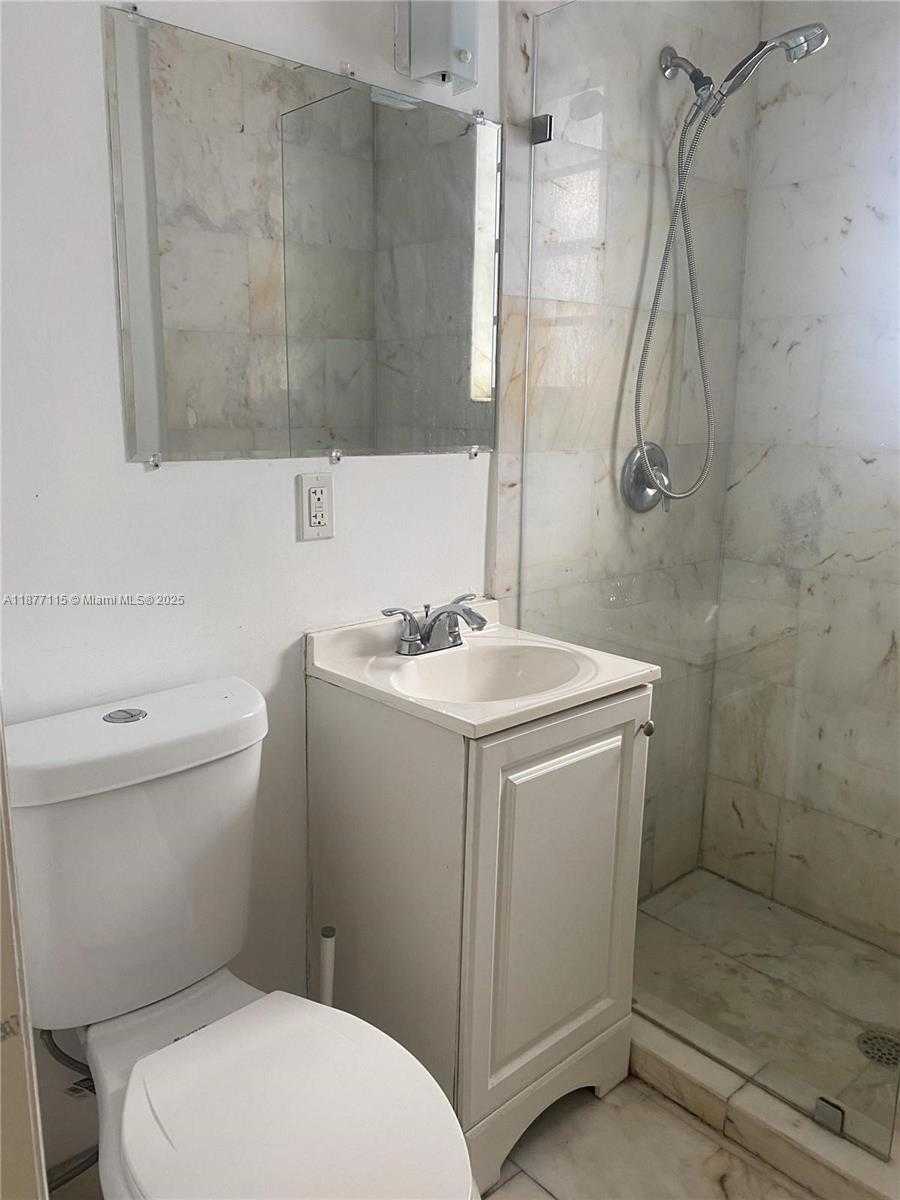 Small Image of 1526 PENNSYLVANIA AVE #2, Miami Beach Number 5