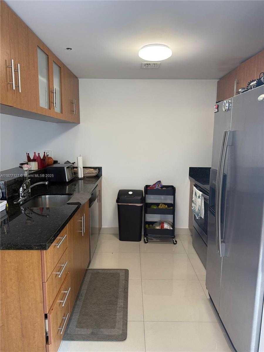 Small Image of 601 NE 23RD ST #803, Miami Number 20