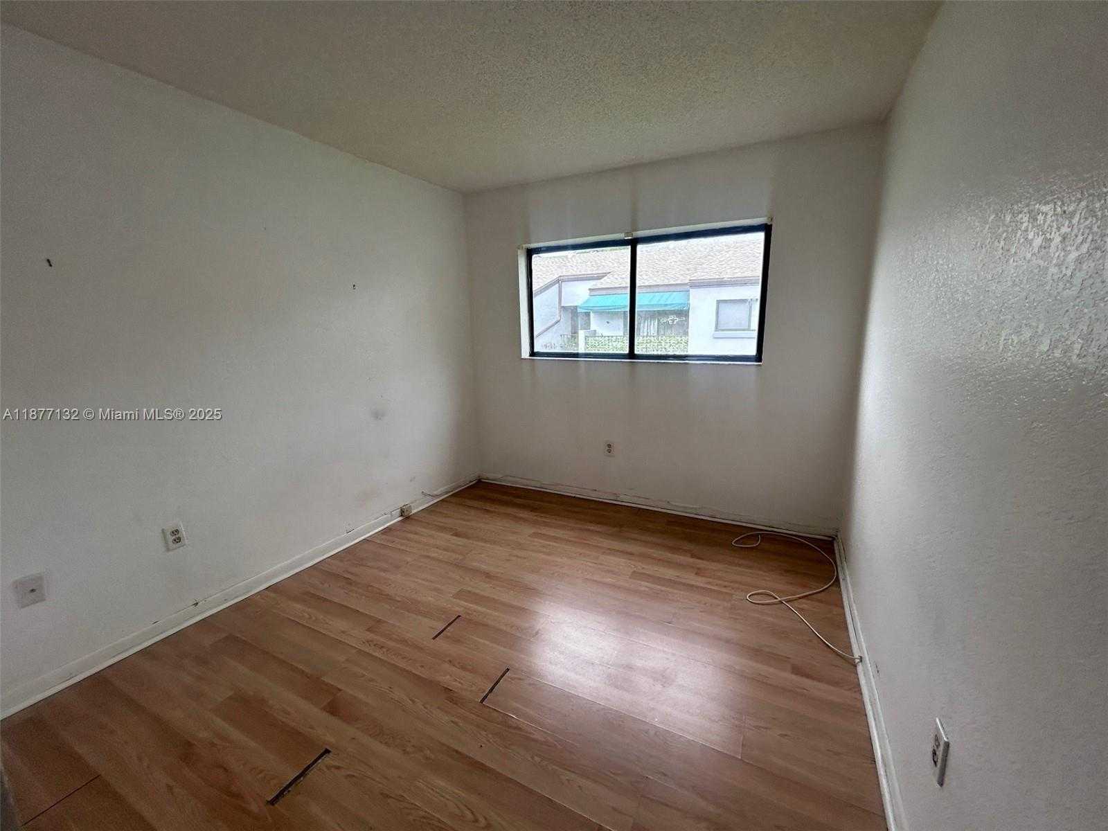 Small Image of 7427 SOUTH WEST 152ND AVE #12-208, Miami Number 11