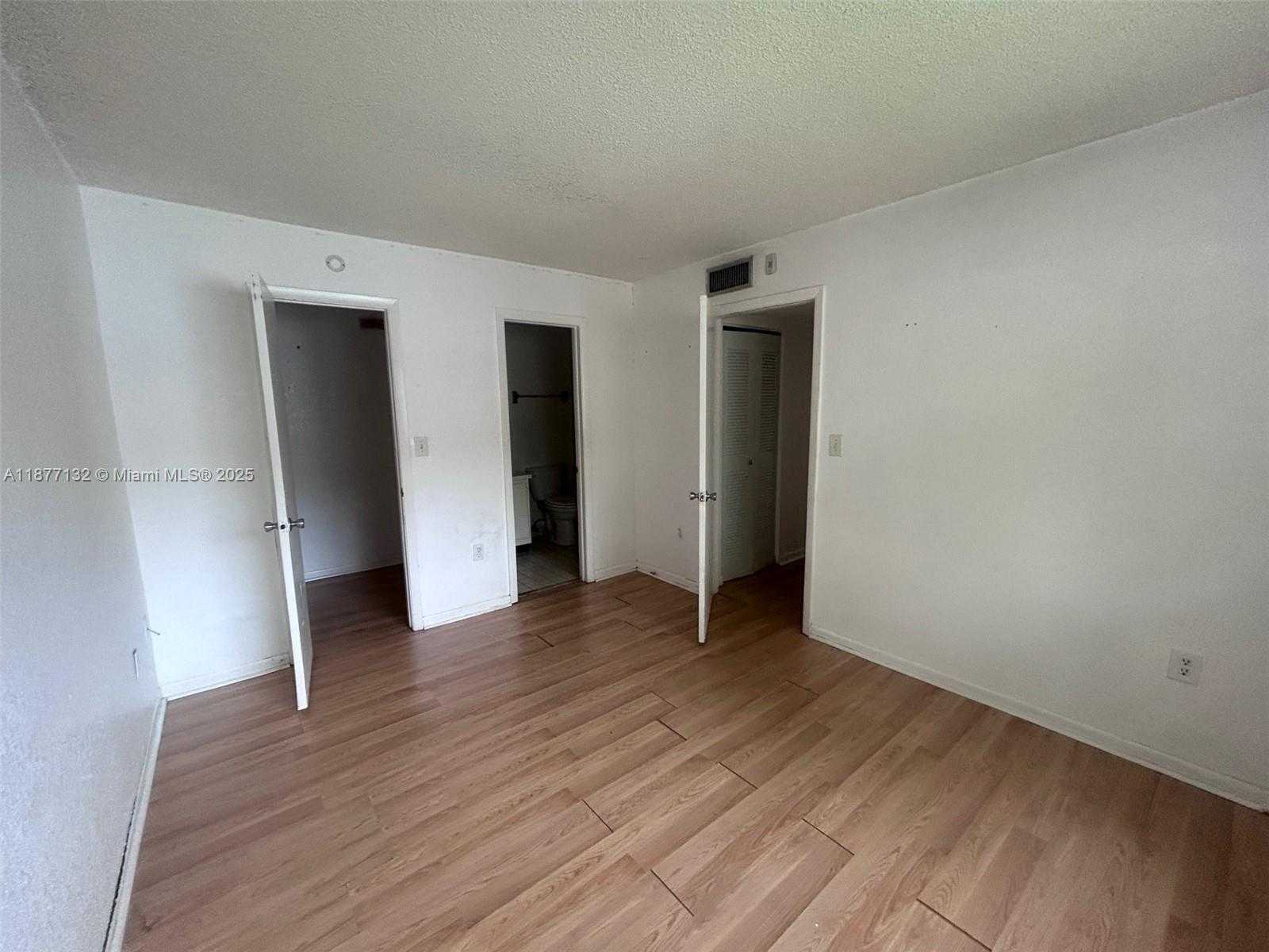 Small Image of 7427 SOUTH WEST 152ND AVE #12-208, Miami Number 6