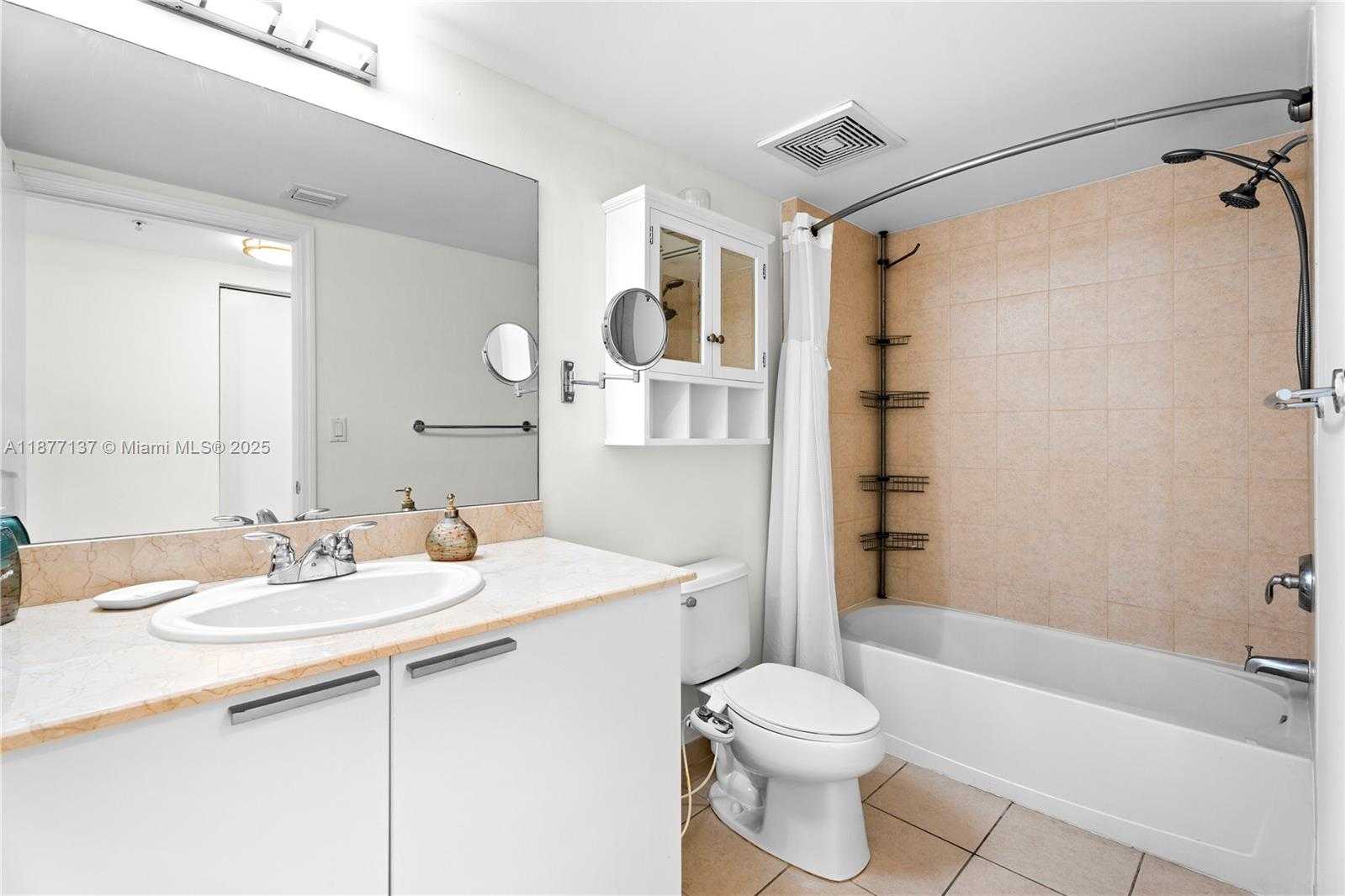 Small Image of 16699 COLLINS AVE #3701, Sunny Isles Beach Number 15