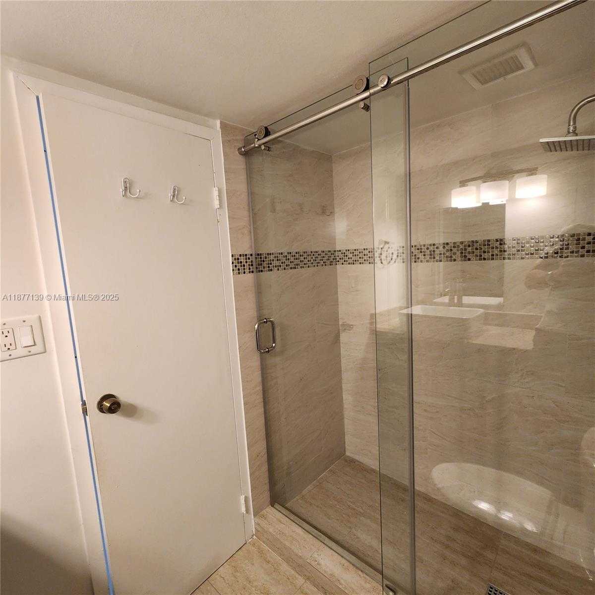 Small Image of 16565 NORTH EAST 26TH AVE #3F, North Miami Beach Number 25