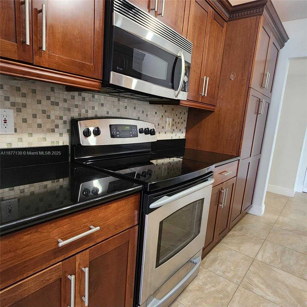 Small Image of 16565 NORTH EAST 26TH AVE #3F, North Miami Beach Number 81