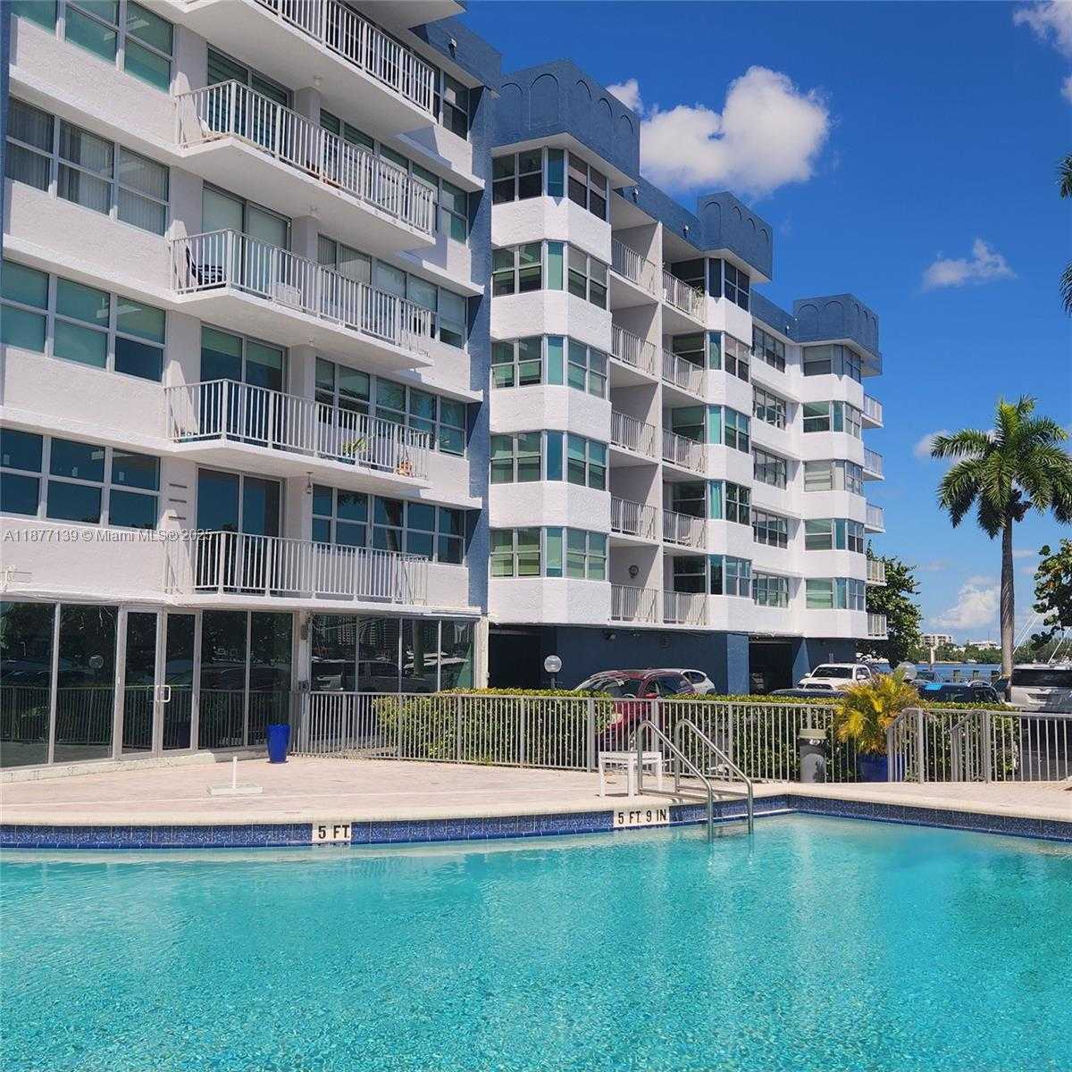 Small Image of 16565 NORTH EAST 26TH AVE #3F, North Miami Beach Number 86