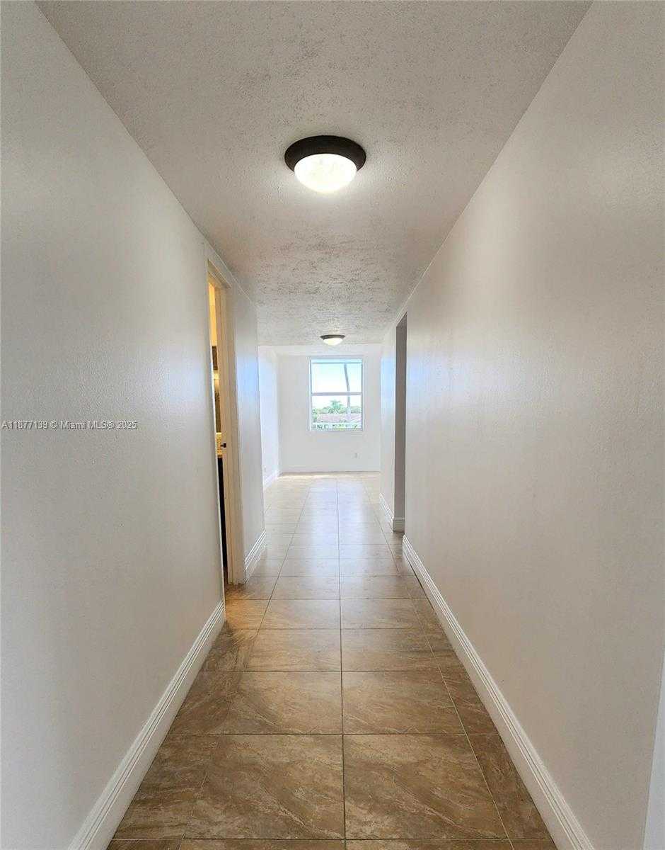 Small Image of 16565 NORTH EAST 26TH AVE #3F, North Miami Beach Number 93