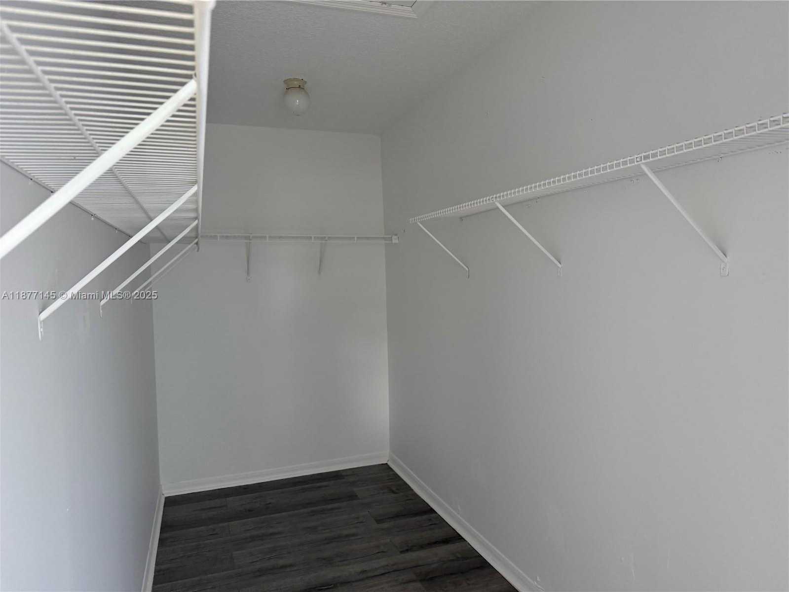 Small Image of 27944 SOUTH WEST 136TH PL #27944, Homestead Number 9