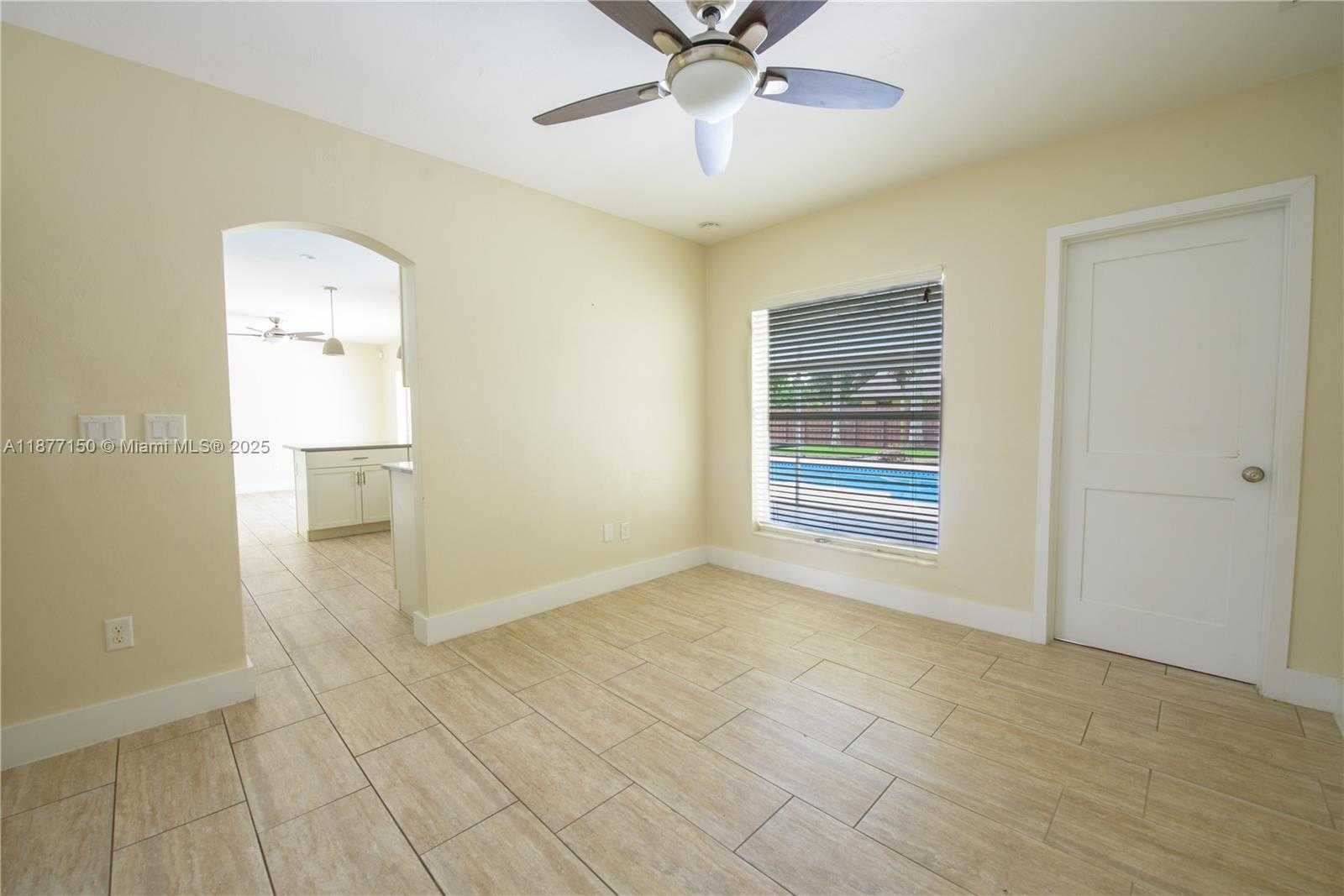 Small Image of 18370 SOUTH WEST 292ND ST #18370, Homestead Number 12