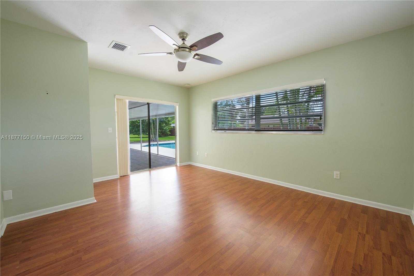 Small Image of 18370 SOUTH WEST 292ND ST #18370, Homestead Number 15