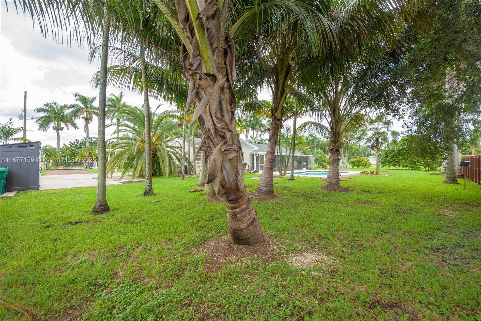 Small Image of 18370 SOUTH WEST 292ND ST #18370, Homestead Number 25