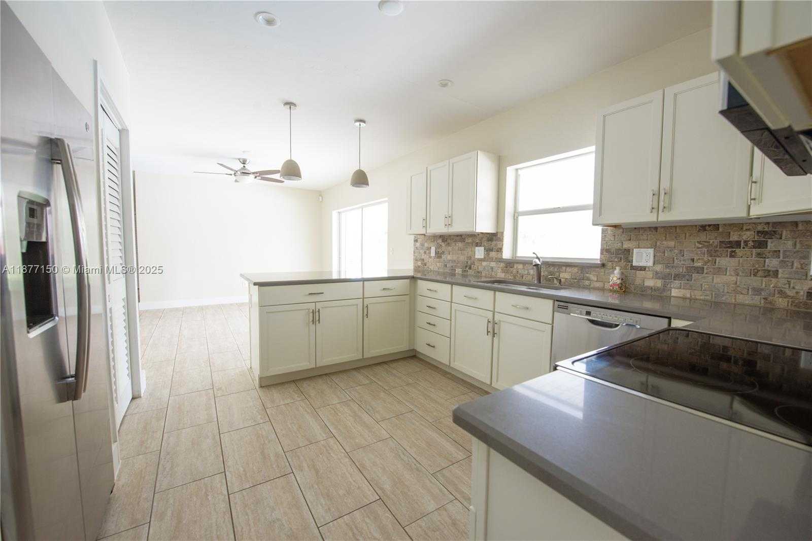 Small Image of 18370 SOUTH WEST 292ND ST #18370, Homestead Number 7