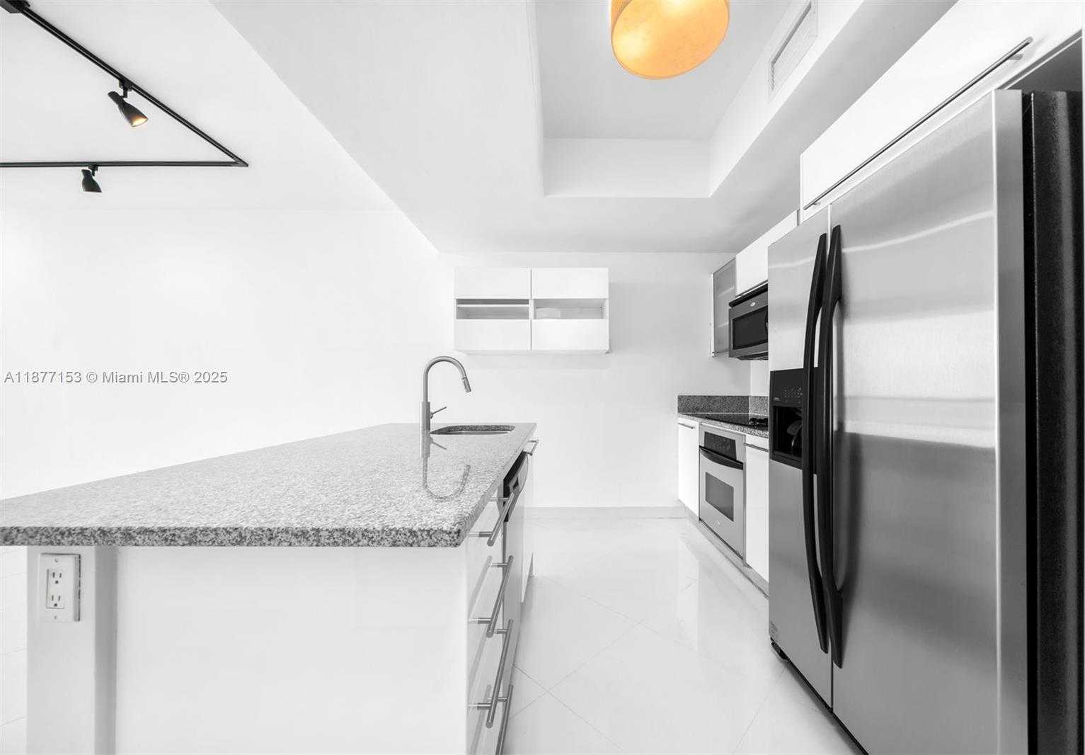 Small Image of 888 BISCAYNE BLVD #3710, Miami Number 10
