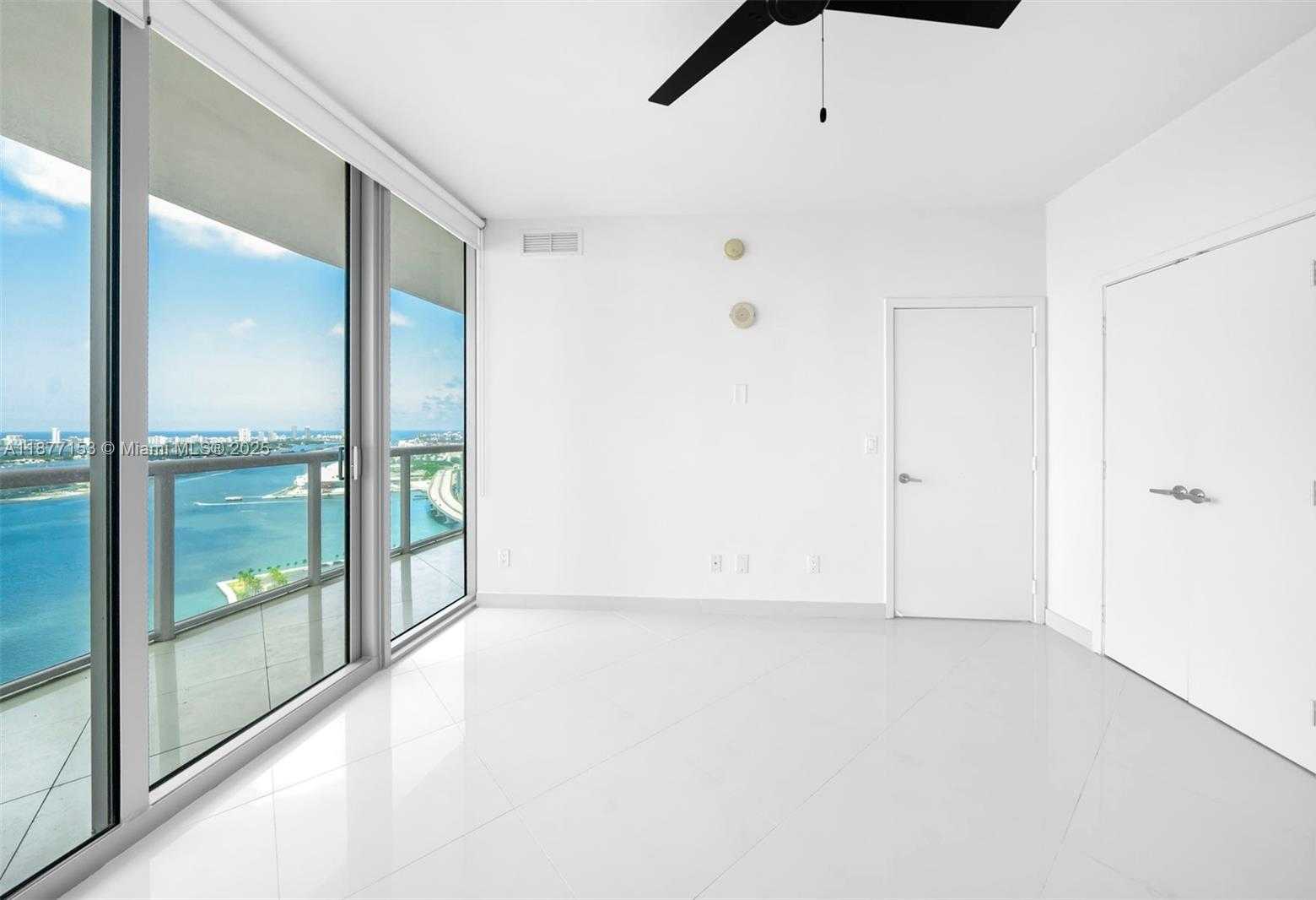 Small Image of 888 BISCAYNE BLVD #3710, Miami Number 12