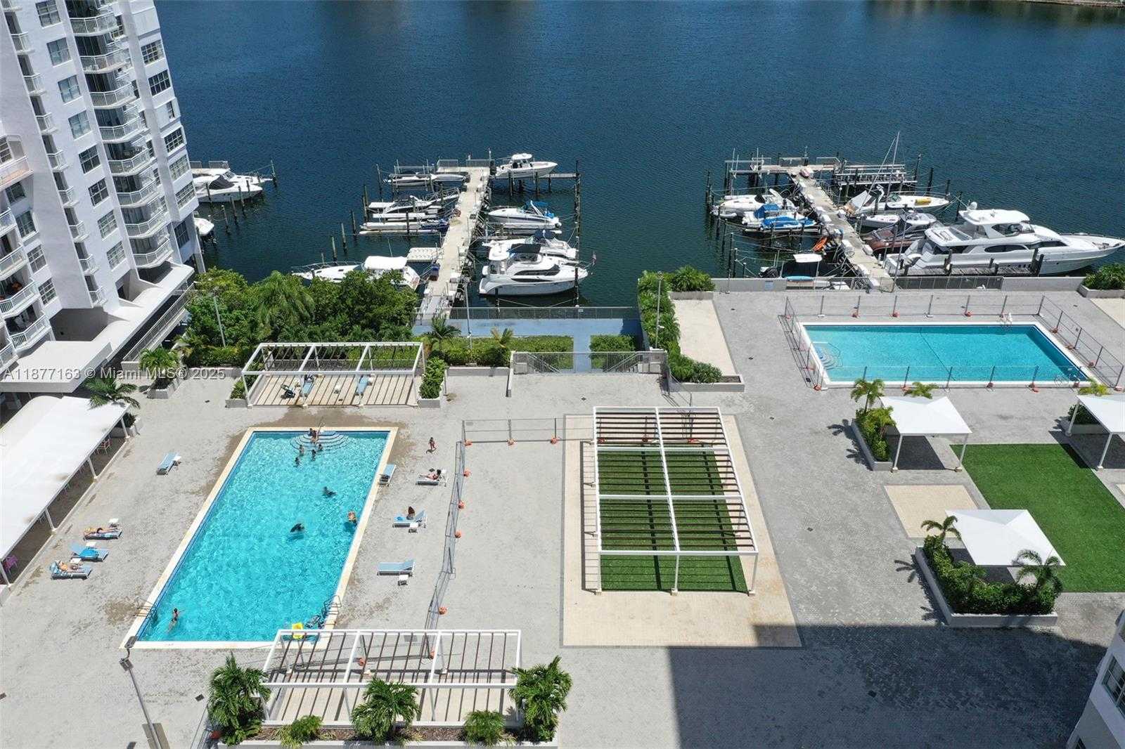 Small Image of 18031 BISCAYNE BLVD #1601, Aventura Number 11