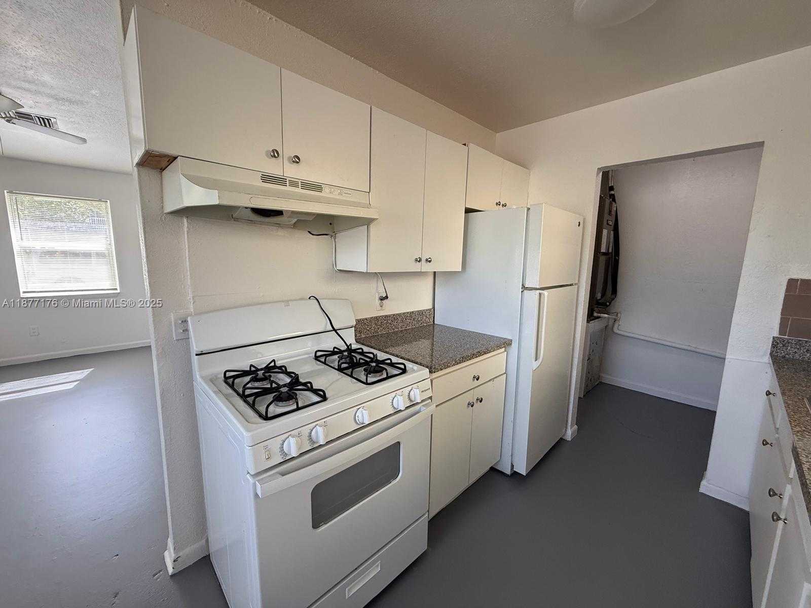 Small Image of 502 18TH ST, West Palm Beach Number 5