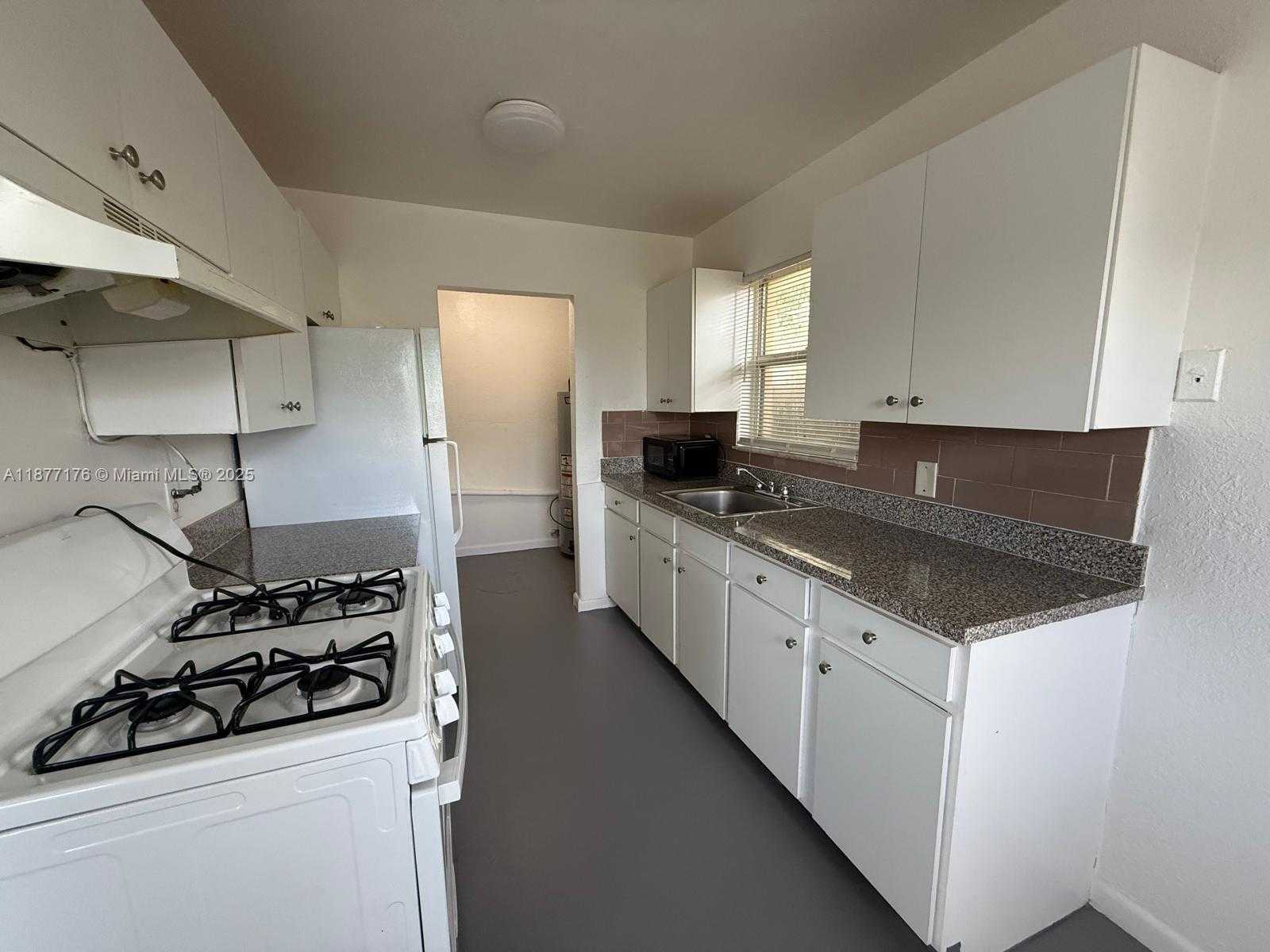 Small Image of 502 18TH ST, West Palm Beach Number 6