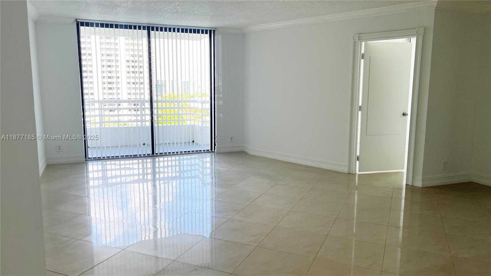 Small Image of 3300 NORTH EAST 192ND ST #1106, Aventura Number 2