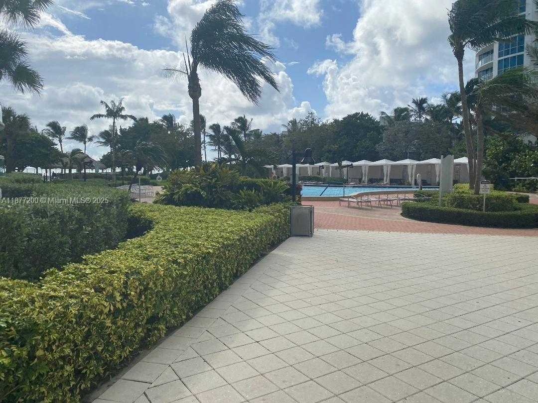 Small Image of 3001 SOUTH OCEAN DR #833, Hollywood Number 26