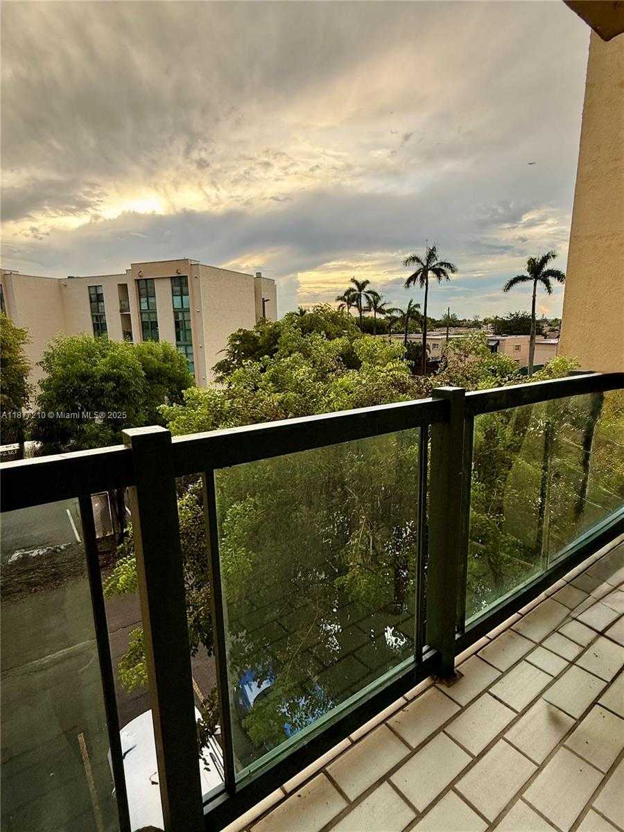 Small Image of 11800 SOUTH WEST 18TH ST #429-4, Miami Number 14