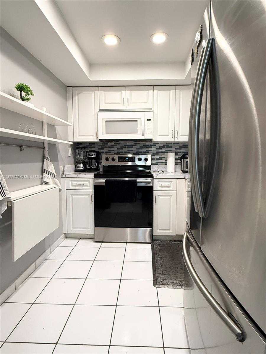 Small Image of 11800 SOUTH WEST 18TH ST #429-4, Miami Number 2