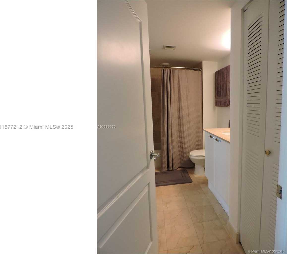 Small Image of 2101 BRICKELL AVE #509, Miami Number 12