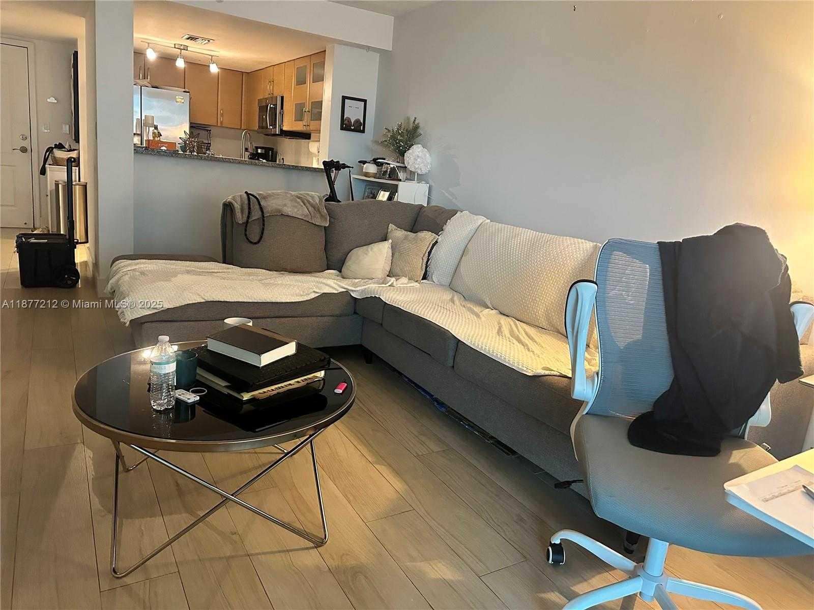 Small Image of 2101 BRICKELL AVE #509, Miami Number 4