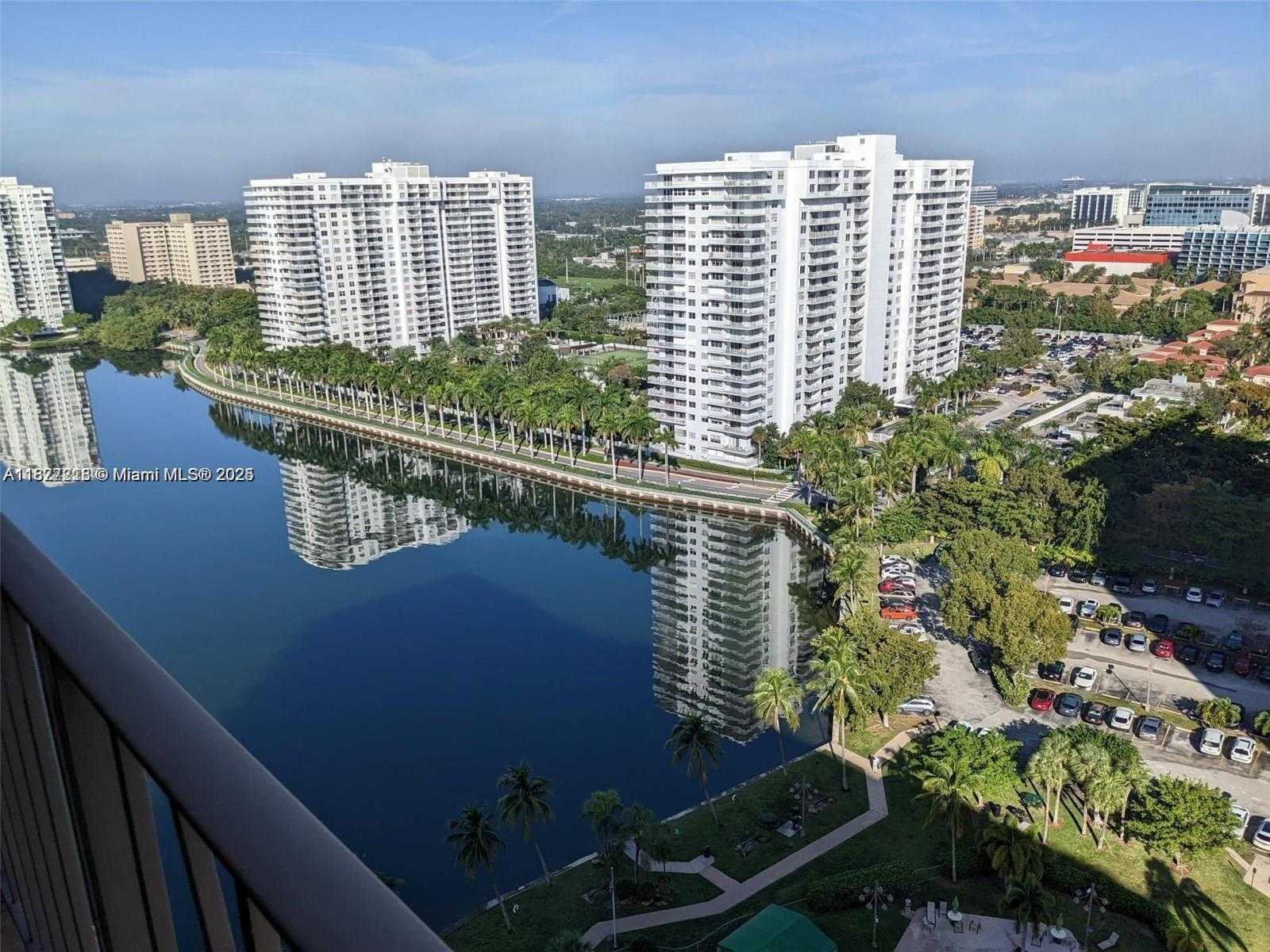 Small Image of 18151 NORTH EAST 31ST CT #PH108, Aventura Number 19