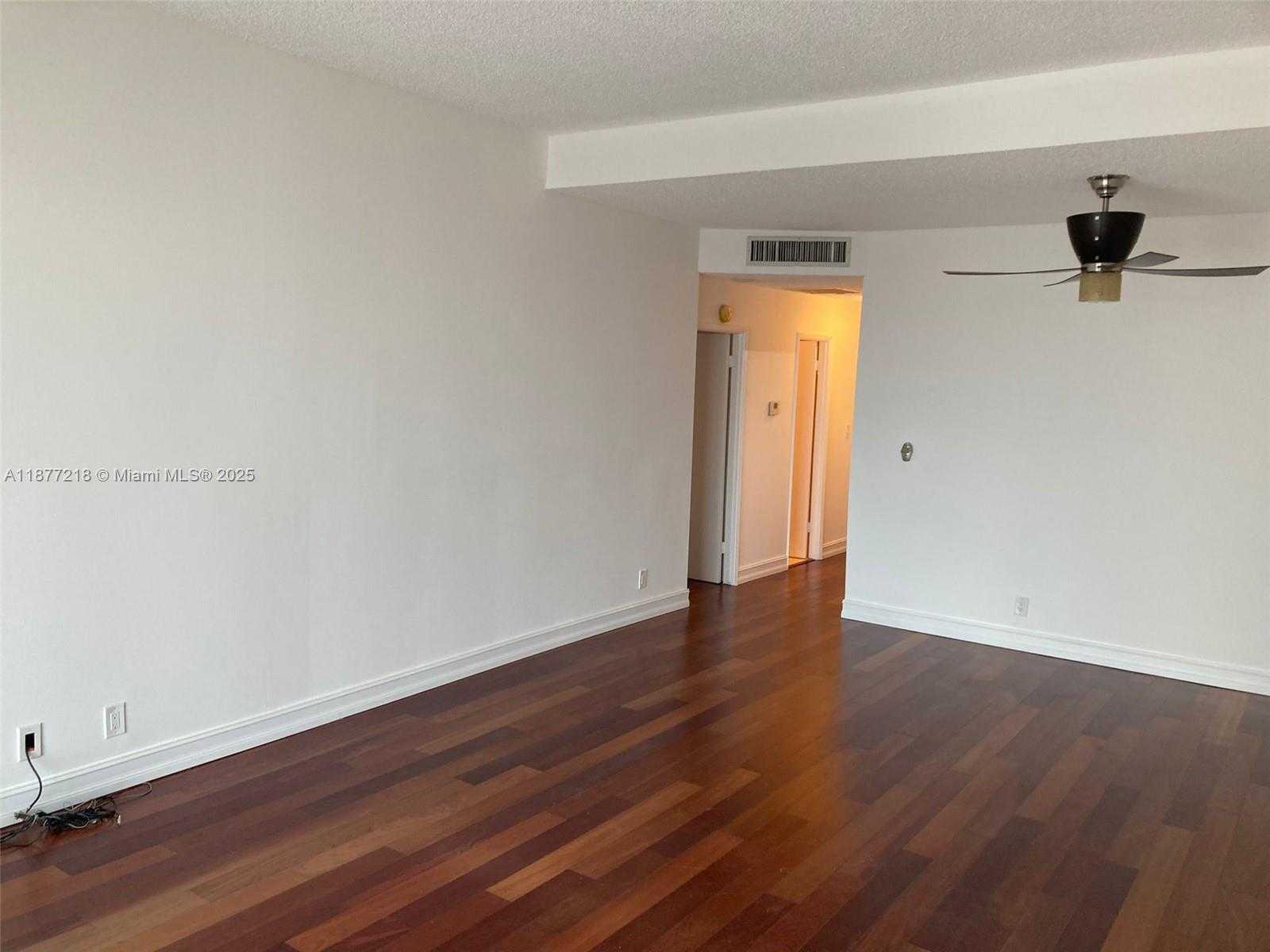 Small Image of 18151 NORTH EAST 31ST CT #PH108, Aventura Number 2