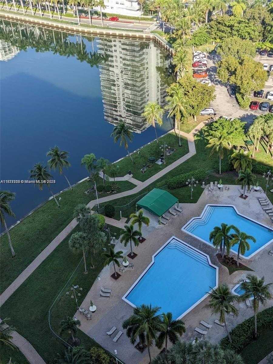 Small Image of 18151 NORTH EAST 31ST CT #PH108, Aventura Number 21