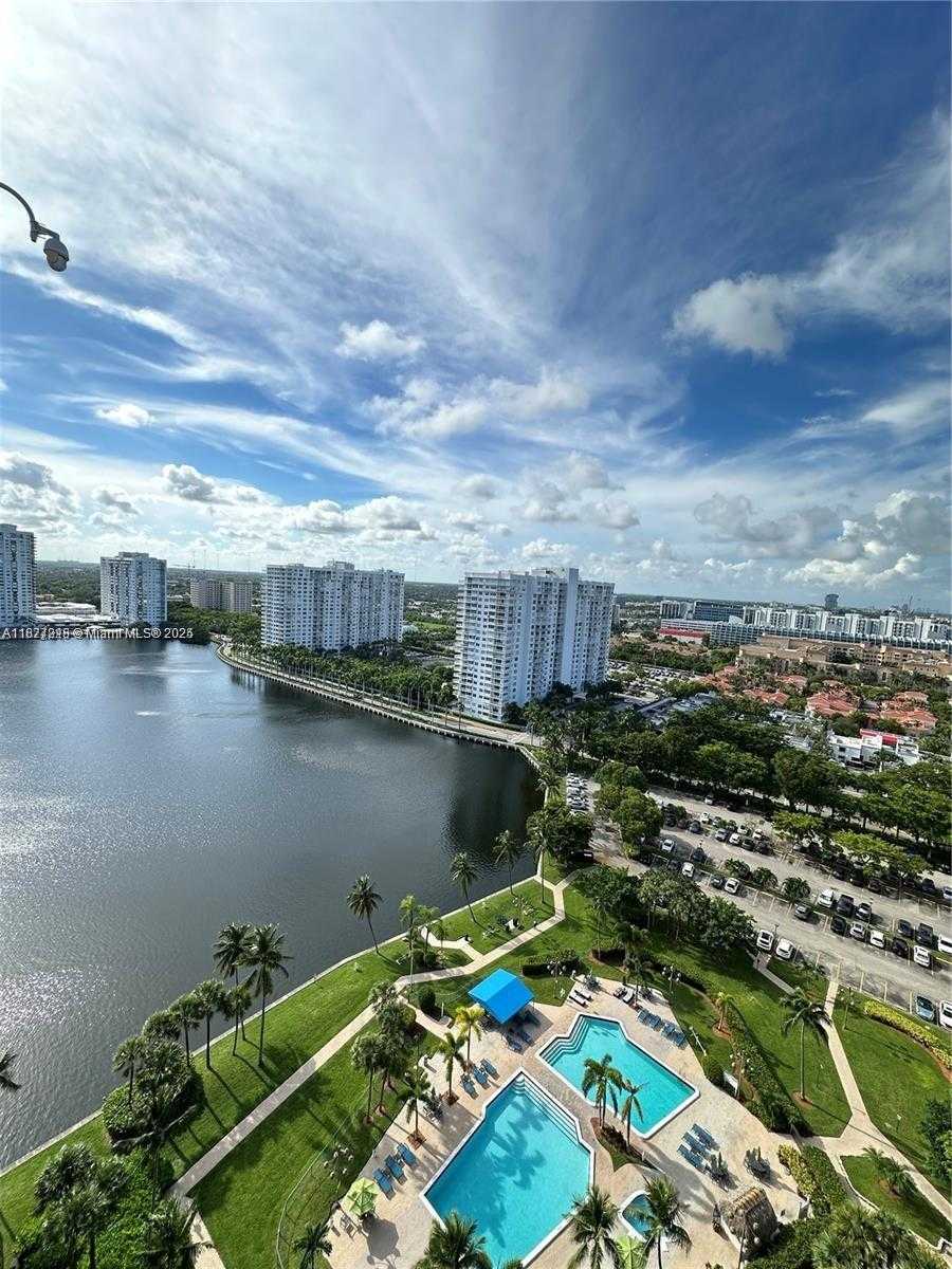 Small Image of 18151 NORTH EAST 31ST CT #PH108, Aventura Number 22