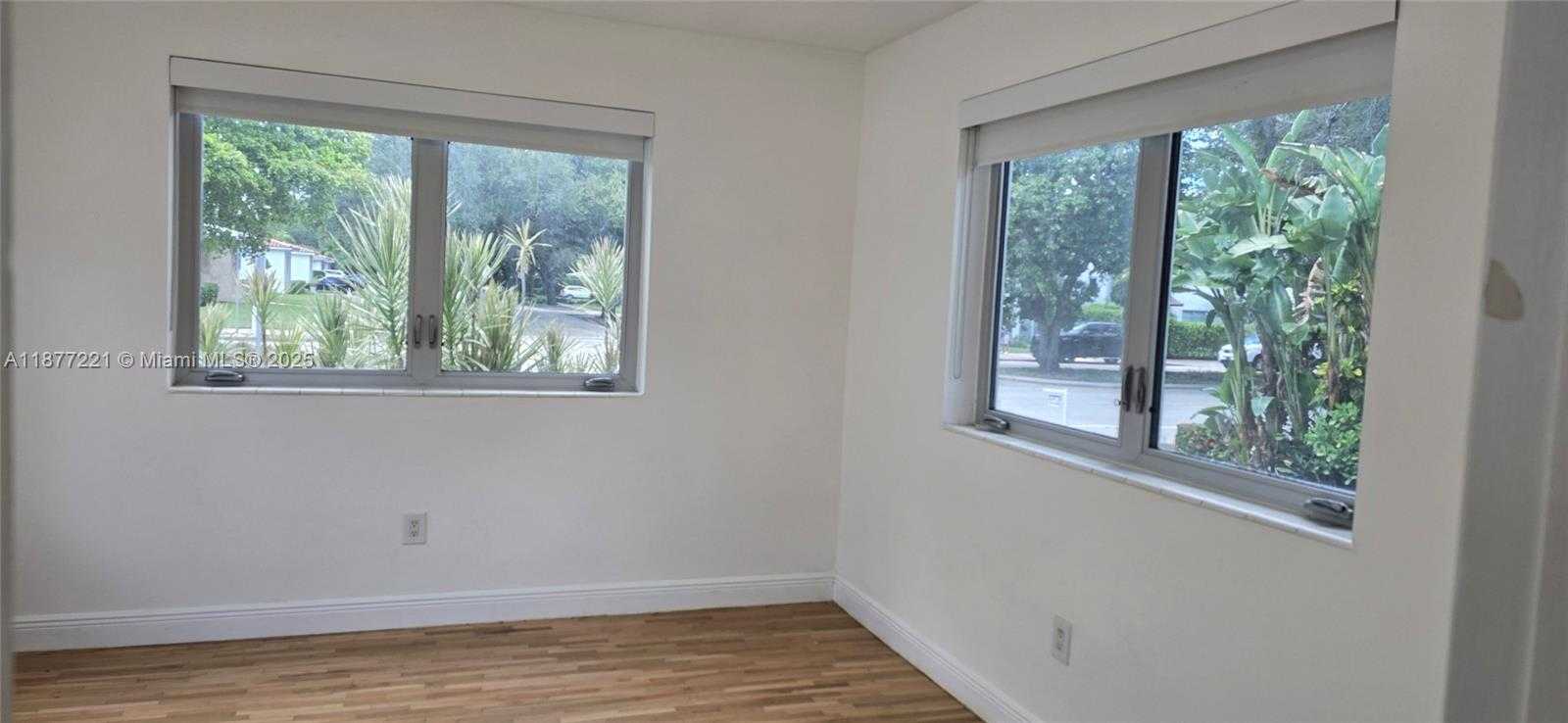 Small Image of 3915 PONCE DE LEON BLVD #L1, Coral Gables Number 17