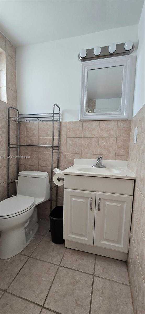 Small Image of 3915 PONCE DE LEON BLVD #L1, Coral Gables Number 21