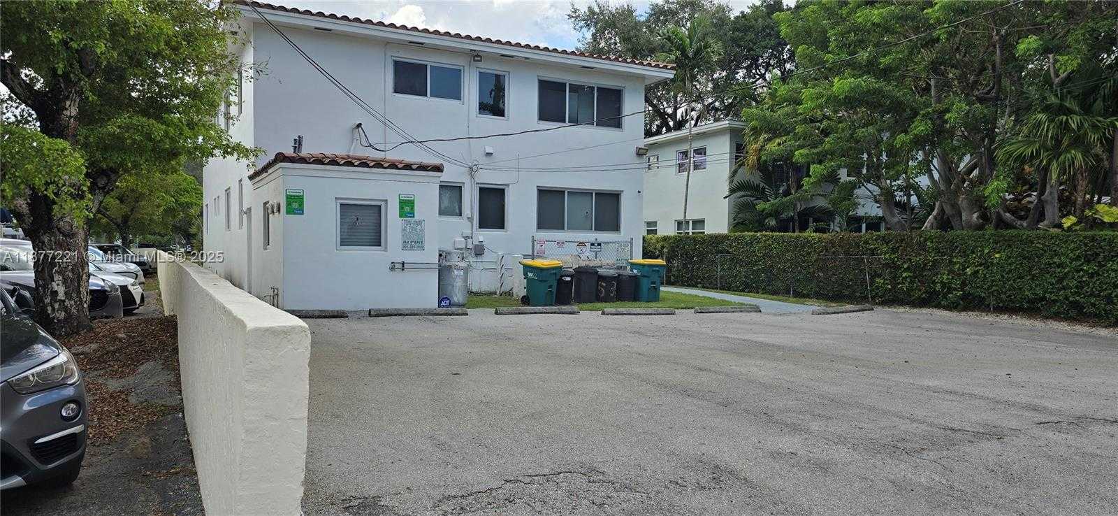 Small Image of 3915 PONCE DE LEON BLVD #L1, Coral Gables Number 27