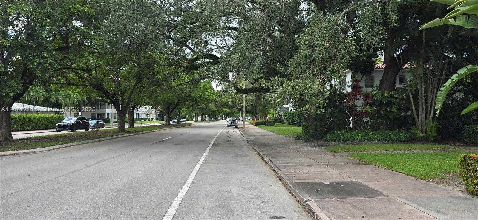 Small Image of 3915 PONCE DE LEON BLVD #L1, Coral Gables Number 31