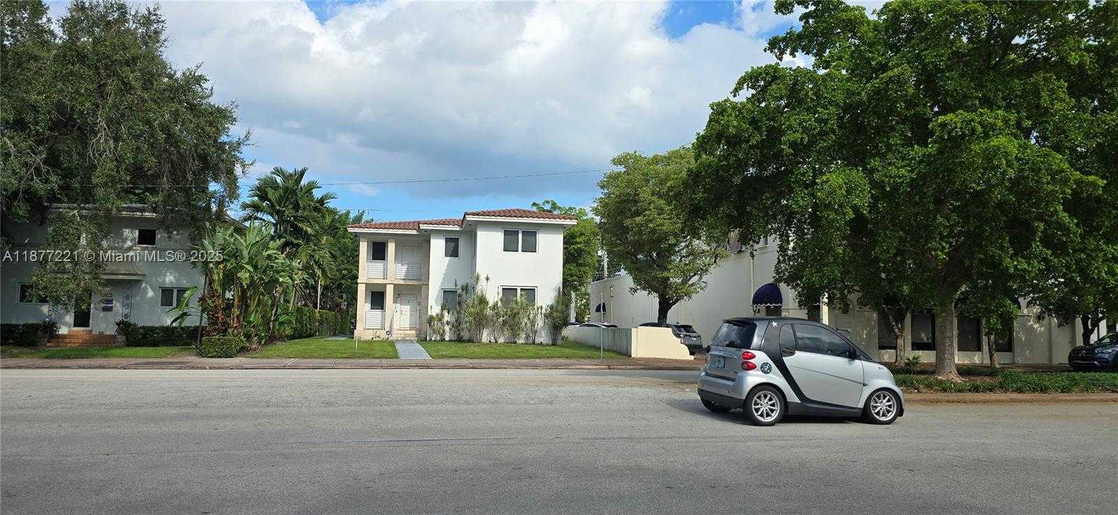 Small Image of 3915 PONCE DE LEON BLVD #L1, Coral Gables Number 41