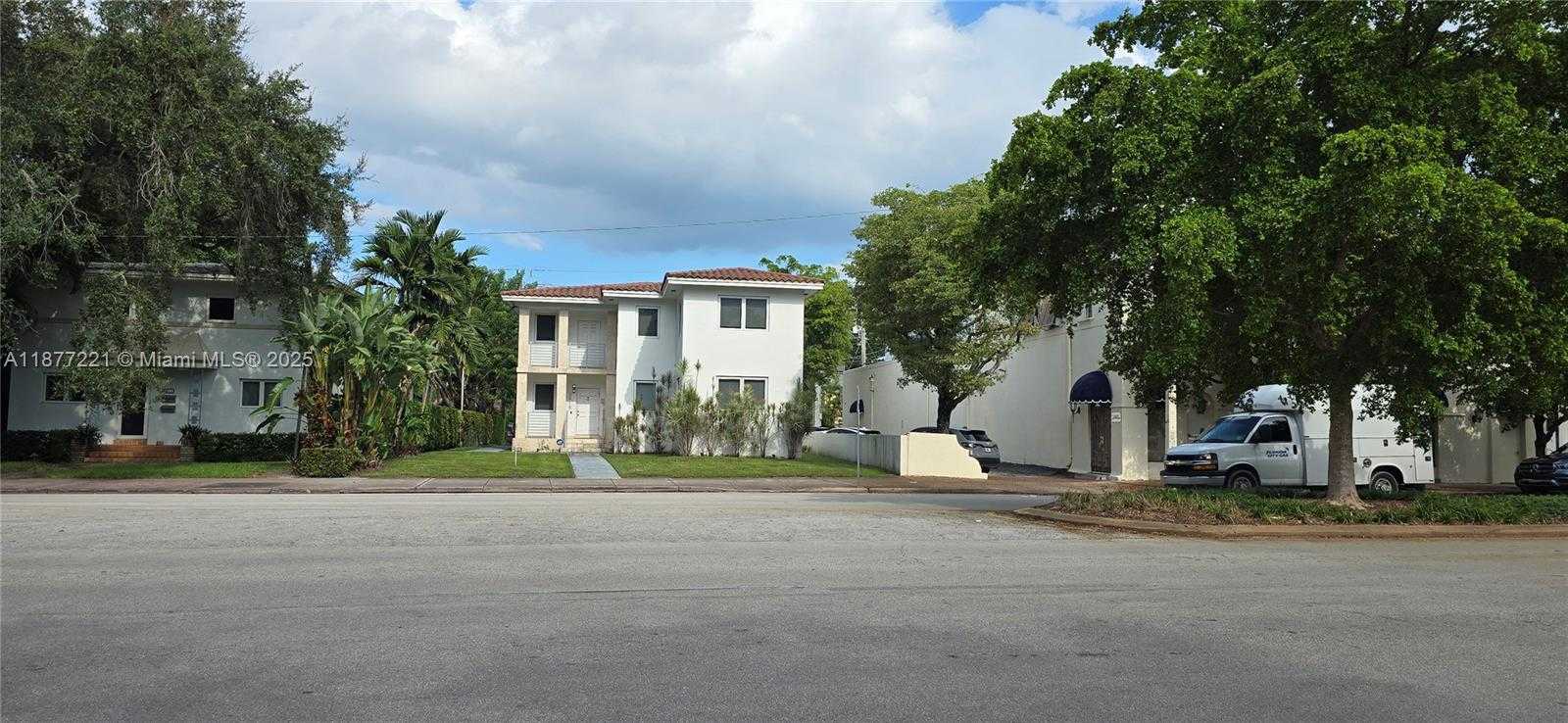 Small Image of 3915 PONCE DE LEON BLVD #L1, Coral Gables Number 42