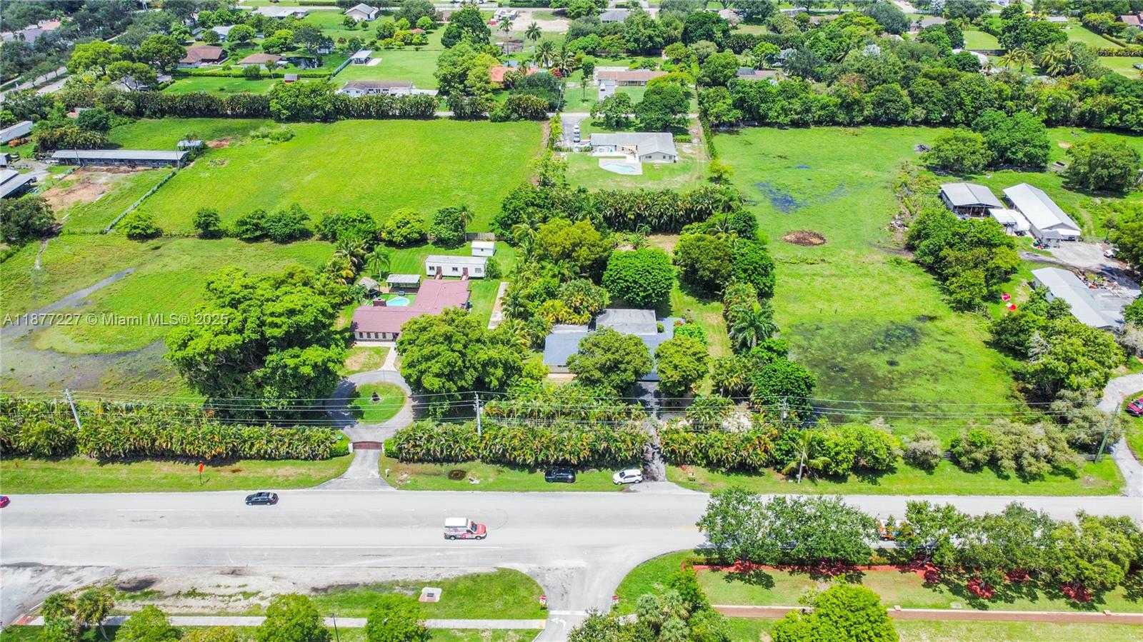 Small Image of 5785 SOUTH WEST 160TH AVE, Southwest Ranches Number 35