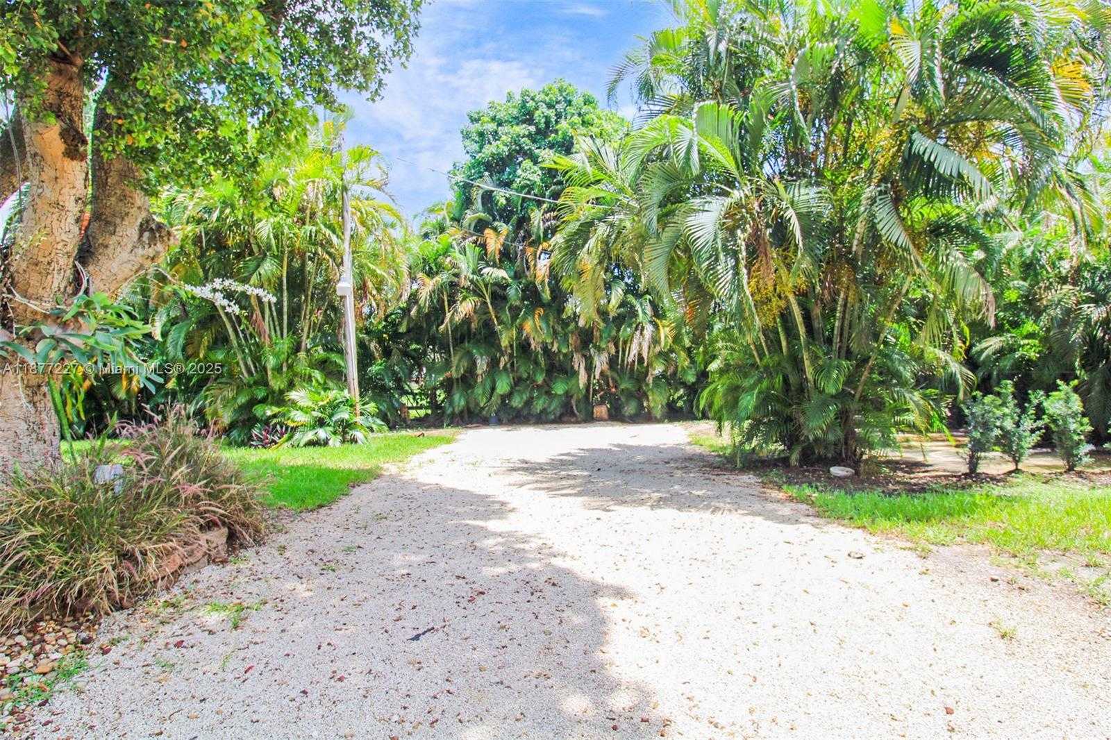 Small Image of 5785 SOUTH WEST 160TH AVE, Southwest Ranches Number 9