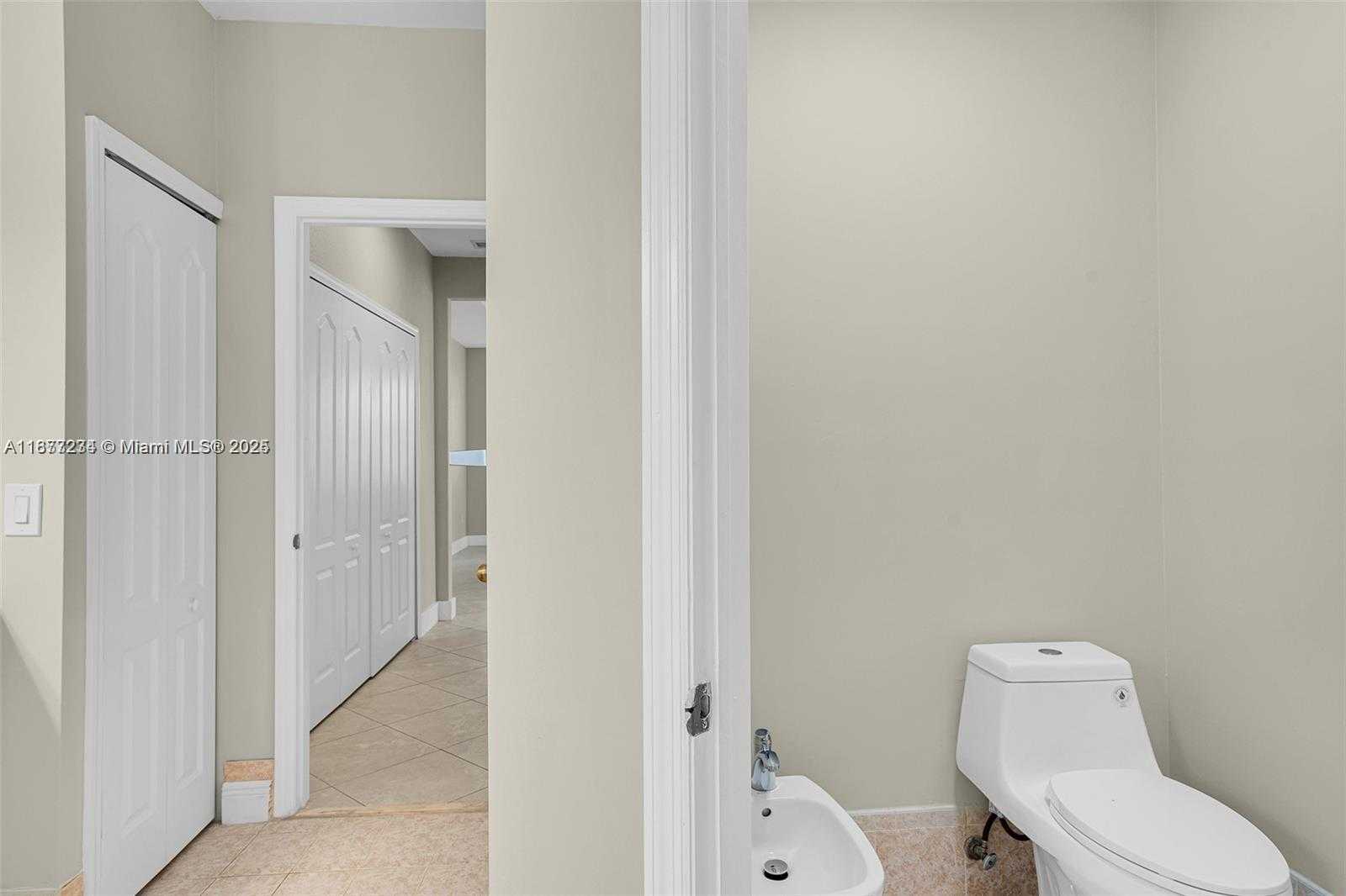 Small Image of 16210 SOUTH WEST 36TH ST, Miramar Number 19