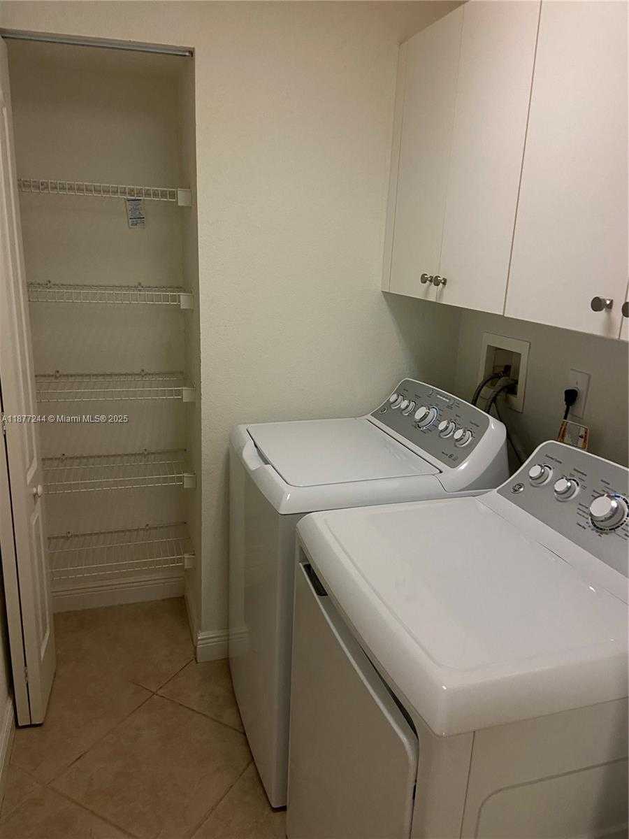 Small Image of 10700 NORTH WEST 66TH ST #305, Doral Number 23